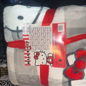 Hello kitty blanket